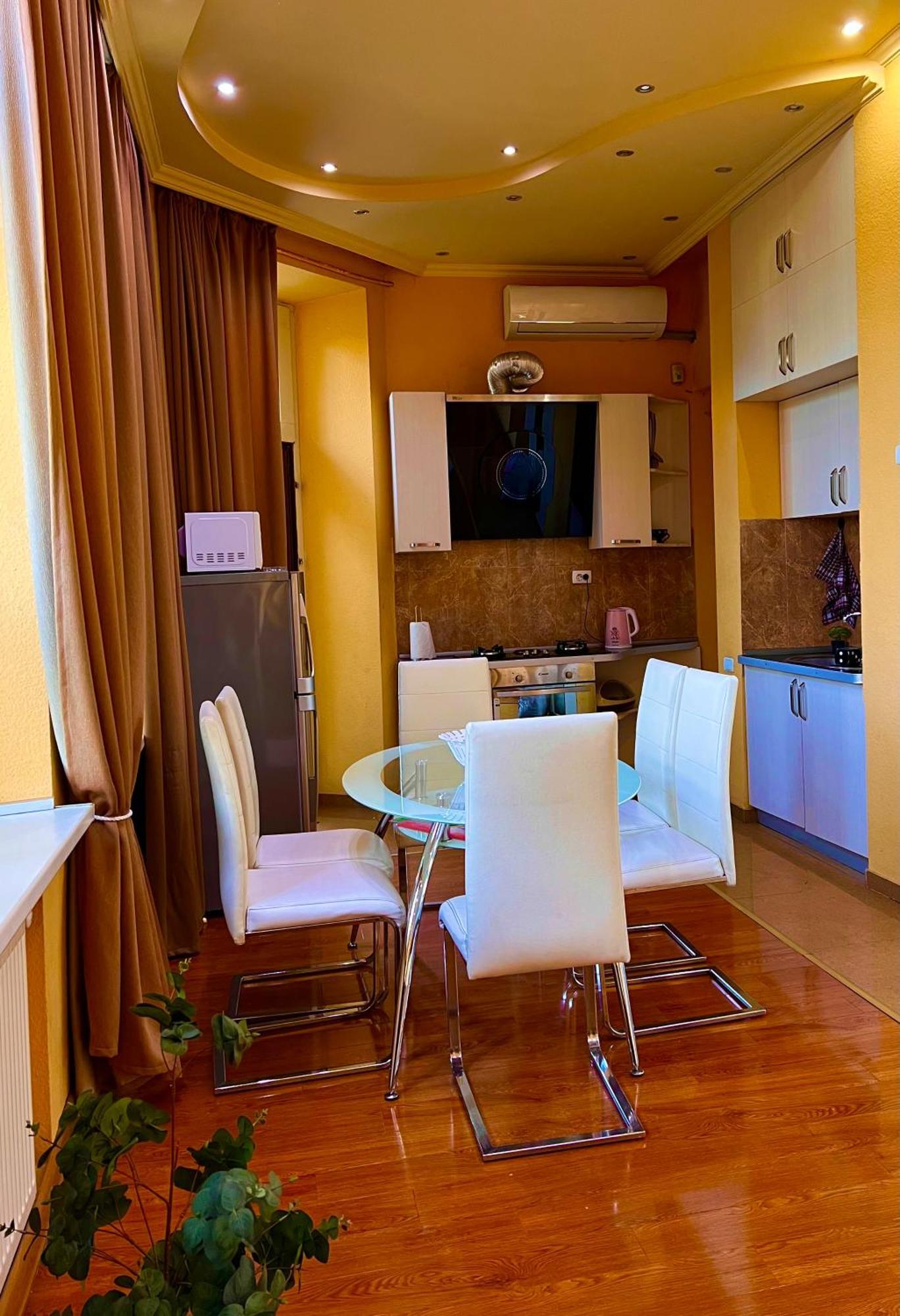 Old Ubani Apartment Tbilisi Esterno foto